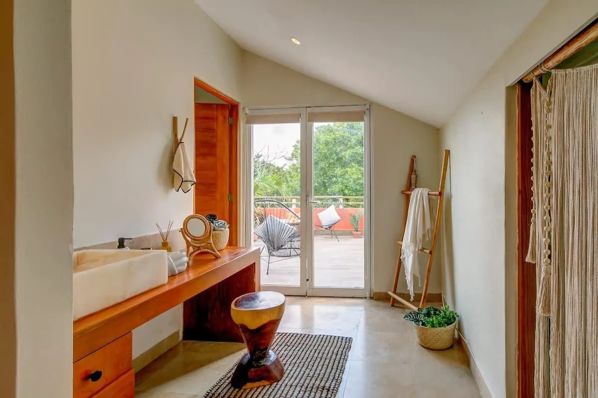 Stylish Luxe Penthouse - Exclusive Gated Community Villa Playa del Carmen Mexico